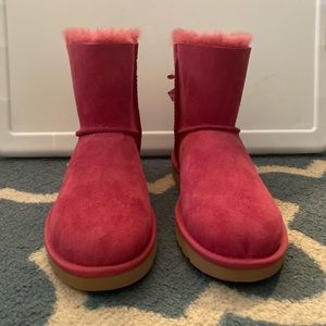 Pink Bow Uggs